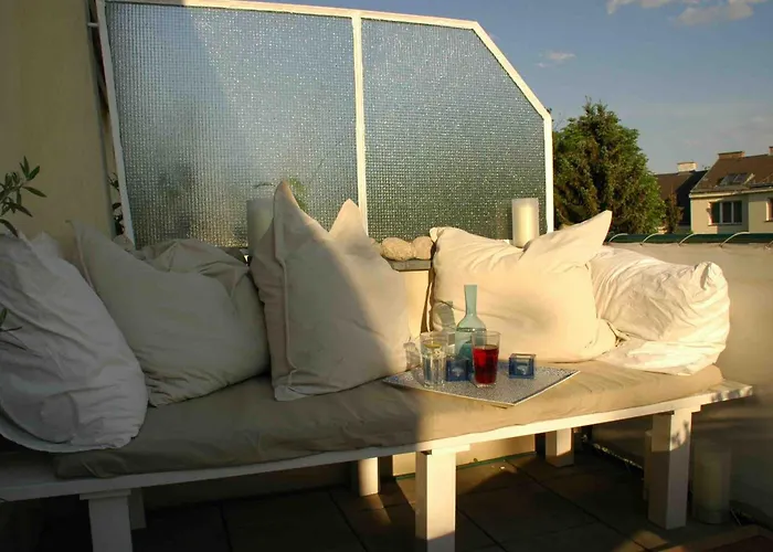 My Cosy Backyard - Next To Schoenbrunn Castle *